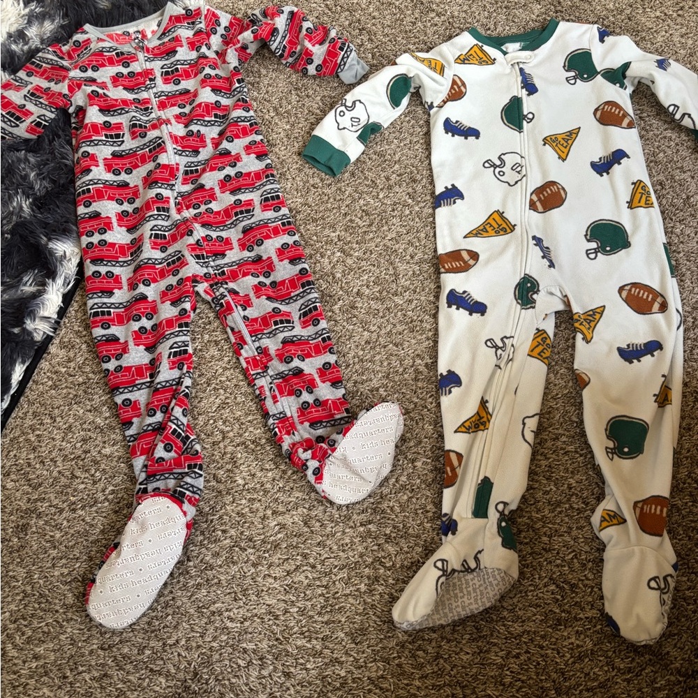 Cozy Kids Footed Pajamas - Red and White